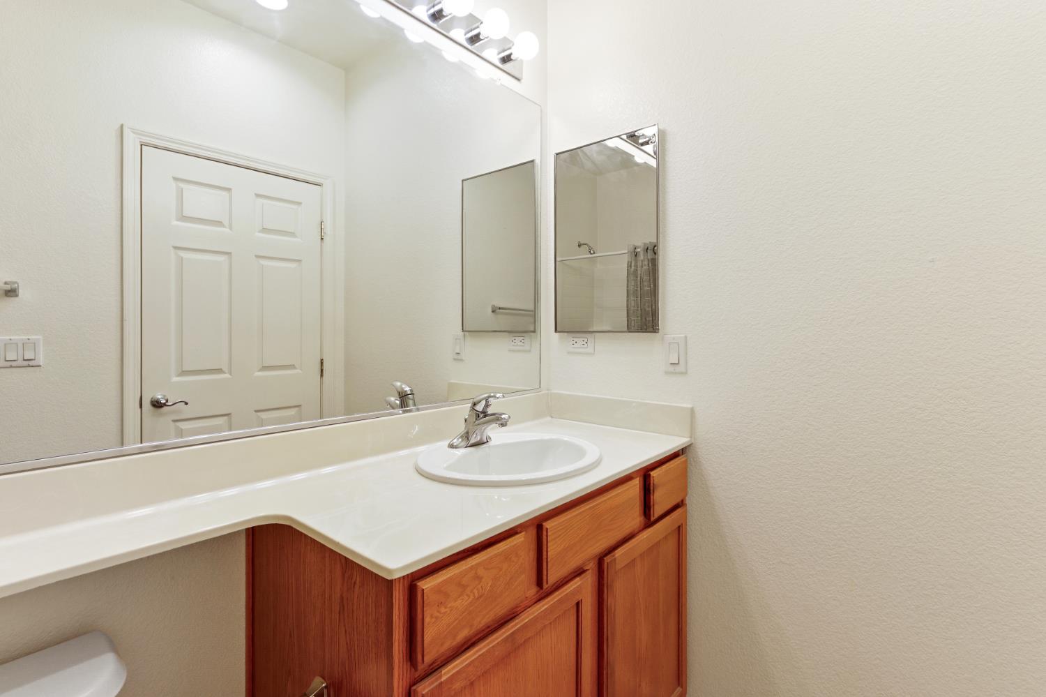 Sun Reign Place, Sacramento, California image 23