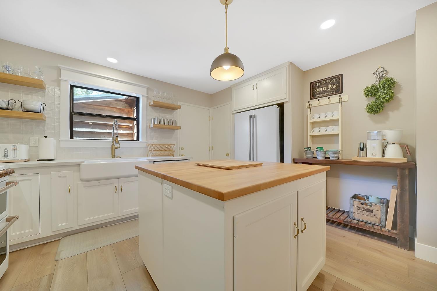 Greenstone Terrace, Sutter Creek, California image 10