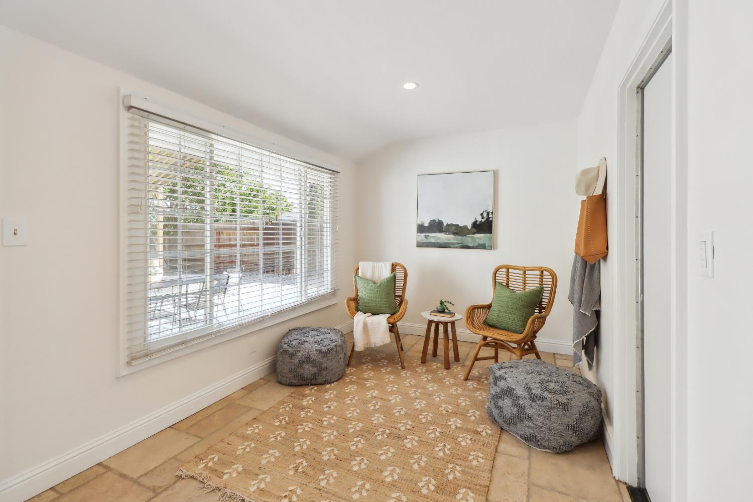 Saint Mathews Drive, Sacramento, California image 10