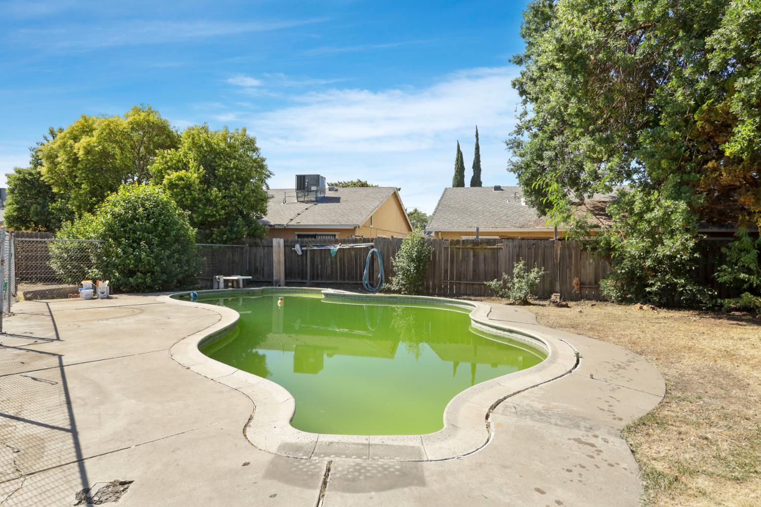 Winston Drive, Stockton, California image 37