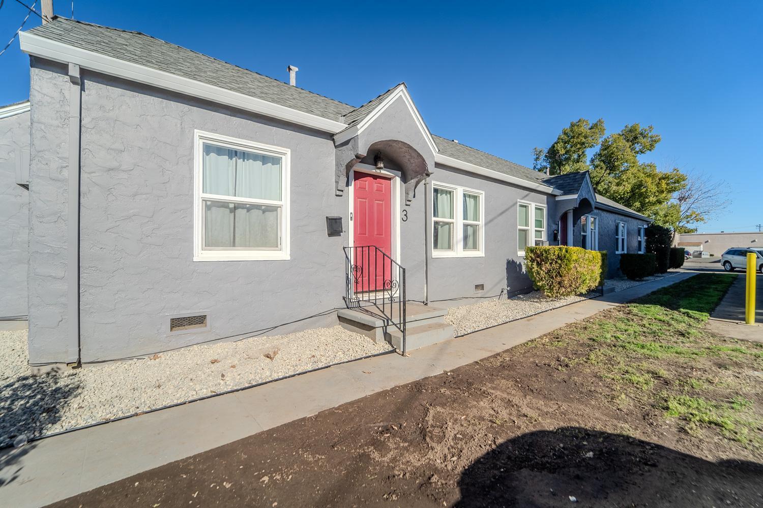 C And Oak Street, Marysville, California image 17