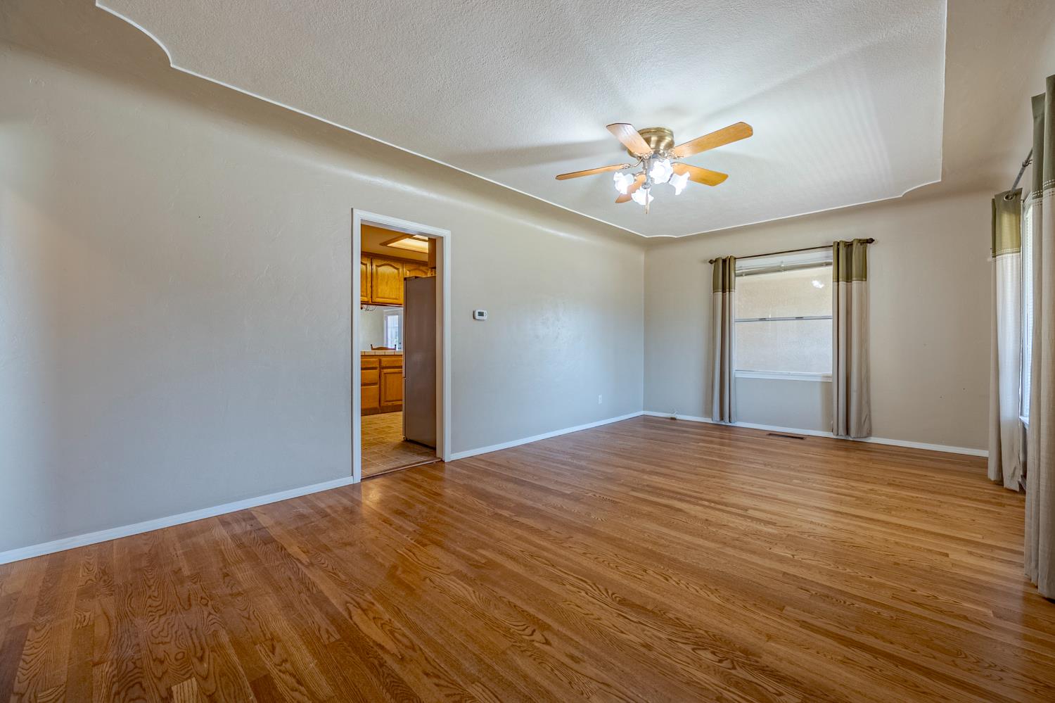 Brier Road, Turlock, California image 11
