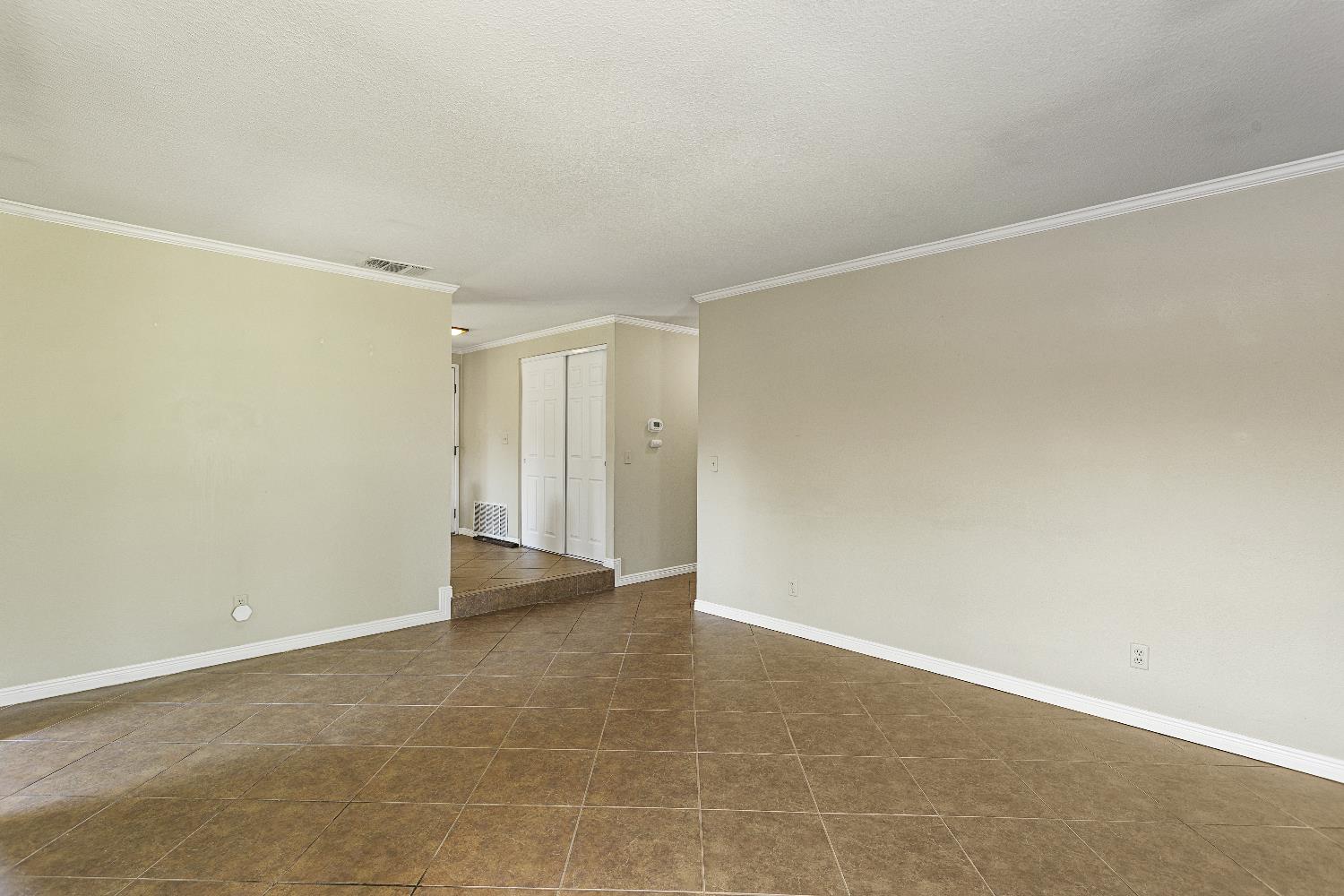 Corbin Way, Sacramento, California image 9