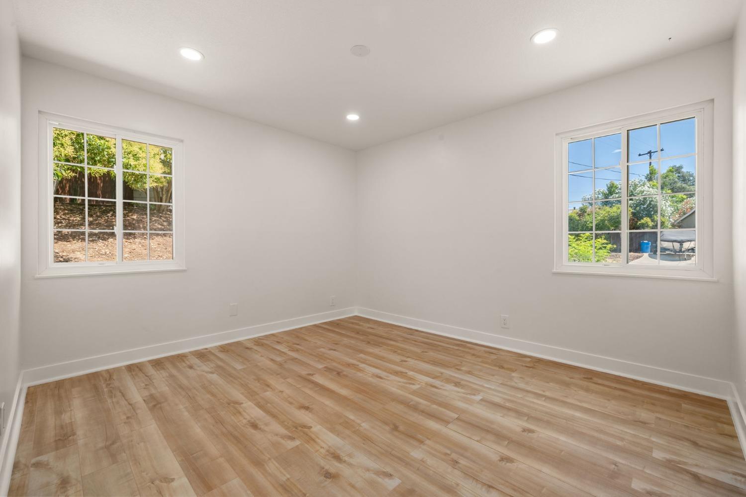 Waikiki Drive, Fair Oaks, California image 31