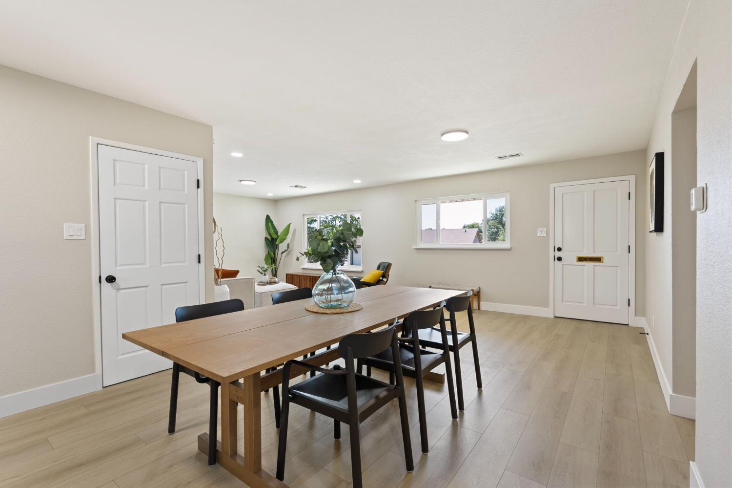 Rusch Drive, Citrus Heights, California image 6