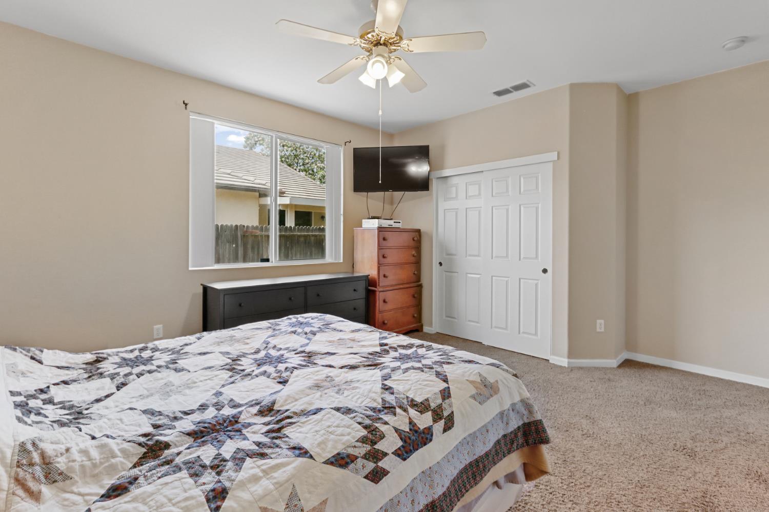 Sun Reign Place, Sacramento, California image 16