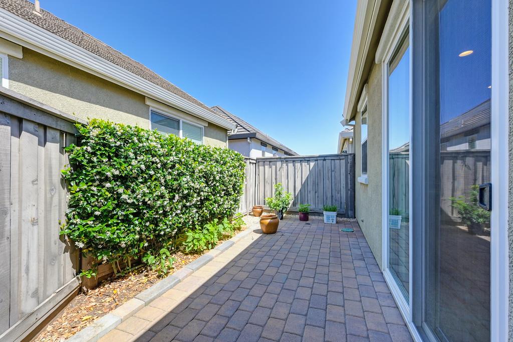 Chatterton Way, Sacramento, California image 34