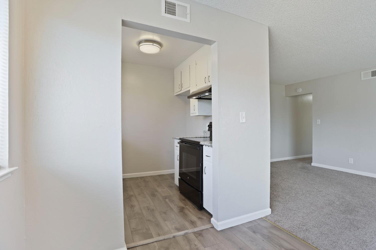 Pinetree Drive #4, Stockton, California image 12