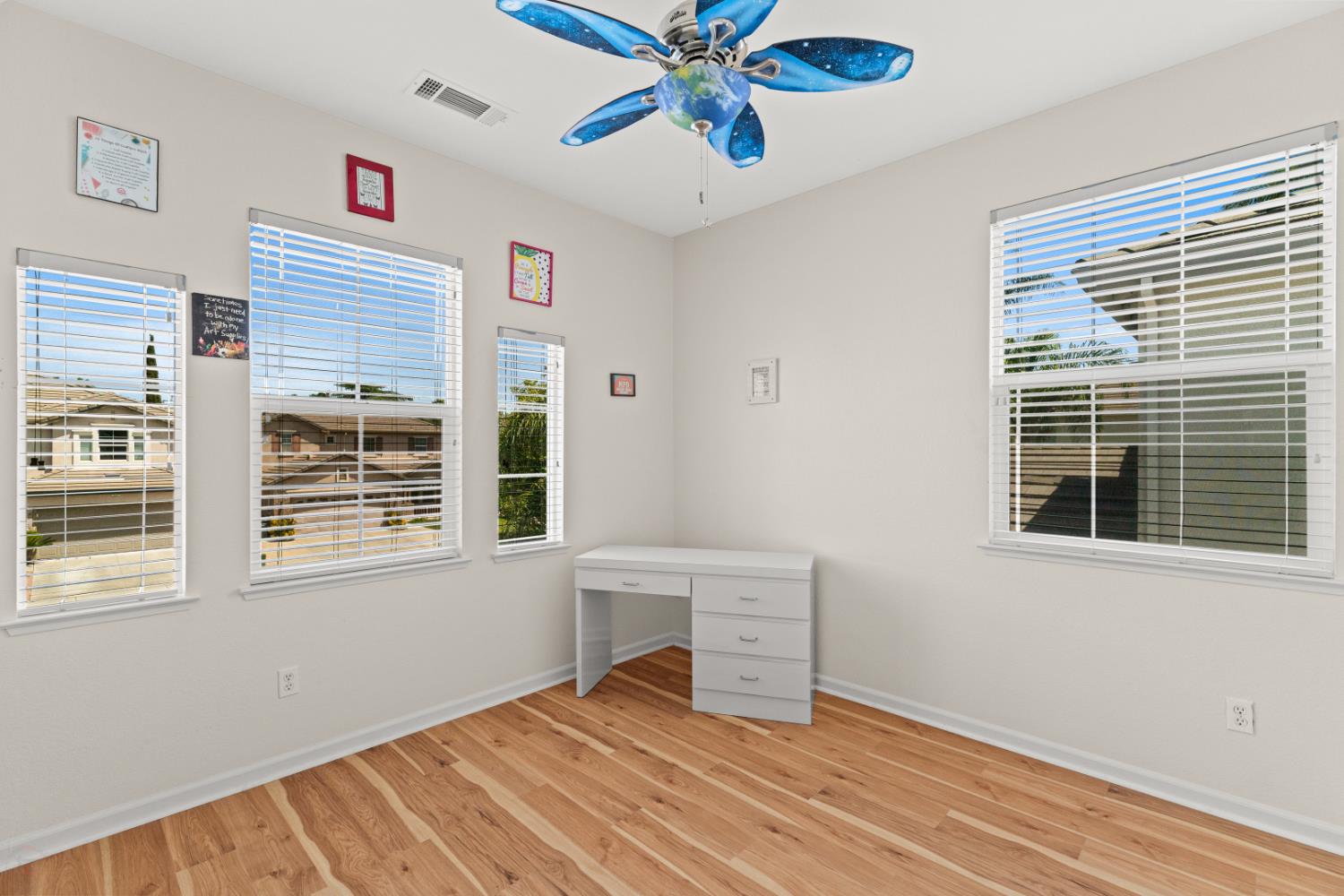 Glenbrook Drive, Tracy, California image 39