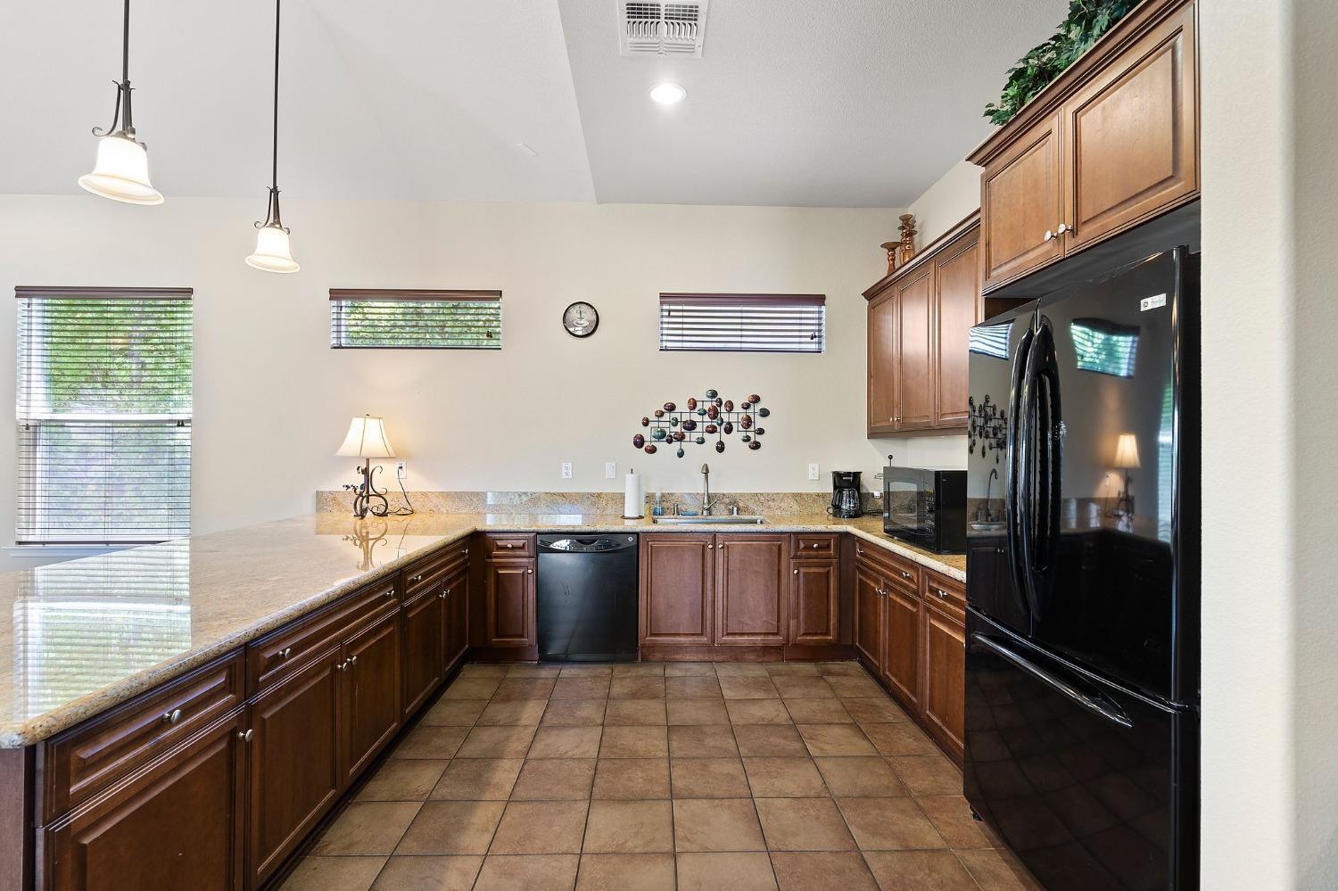 Chatterton Way, Sacramento, California image 40