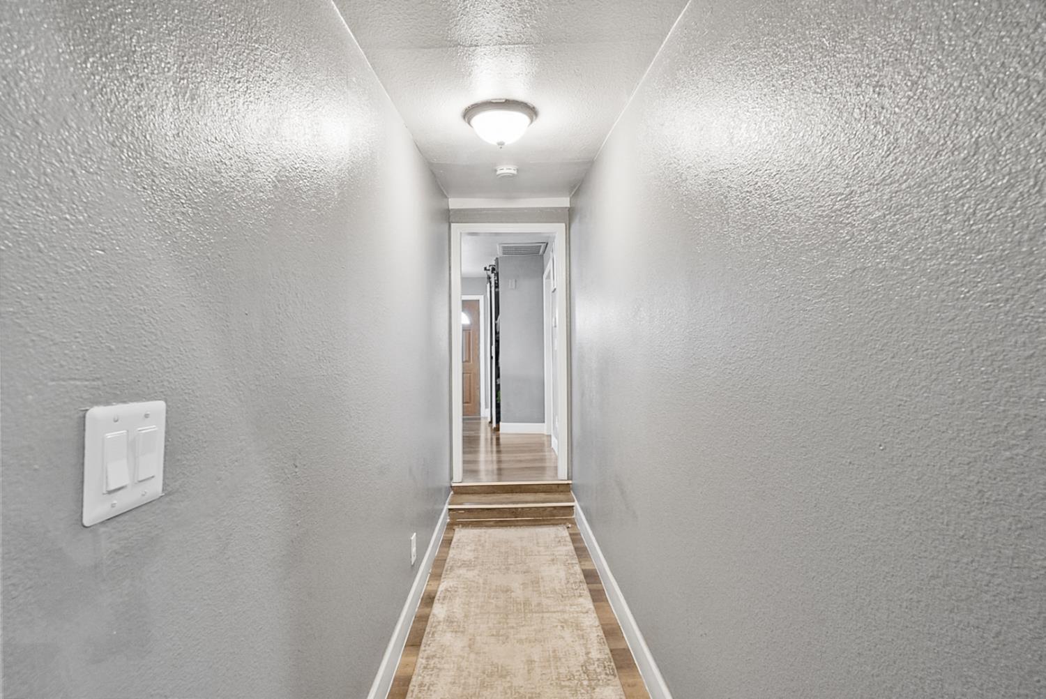 Santa Fe Avenue, Oakdale, California image 36
