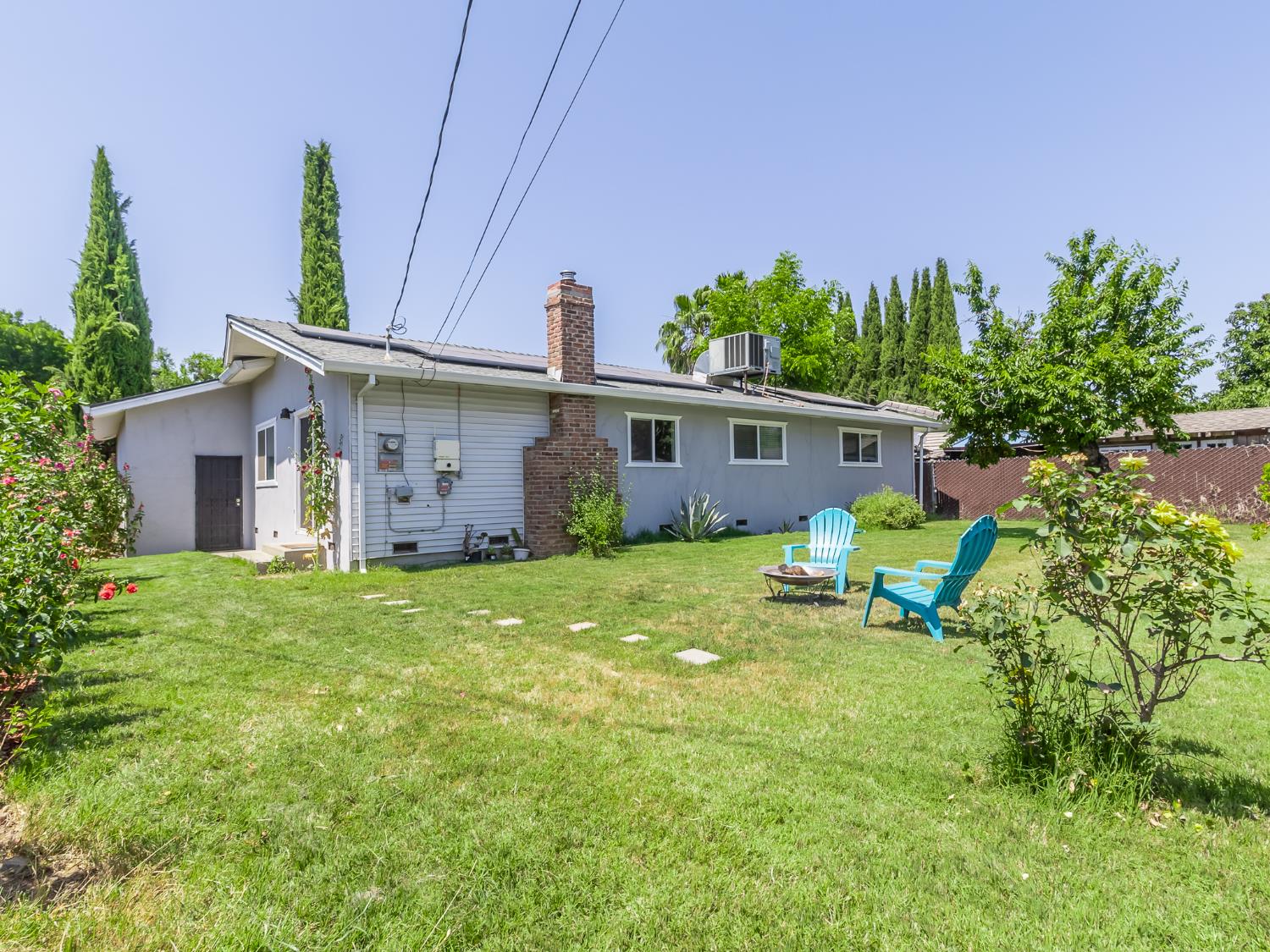 Laurel Avenue, Olivehurst, California image 42