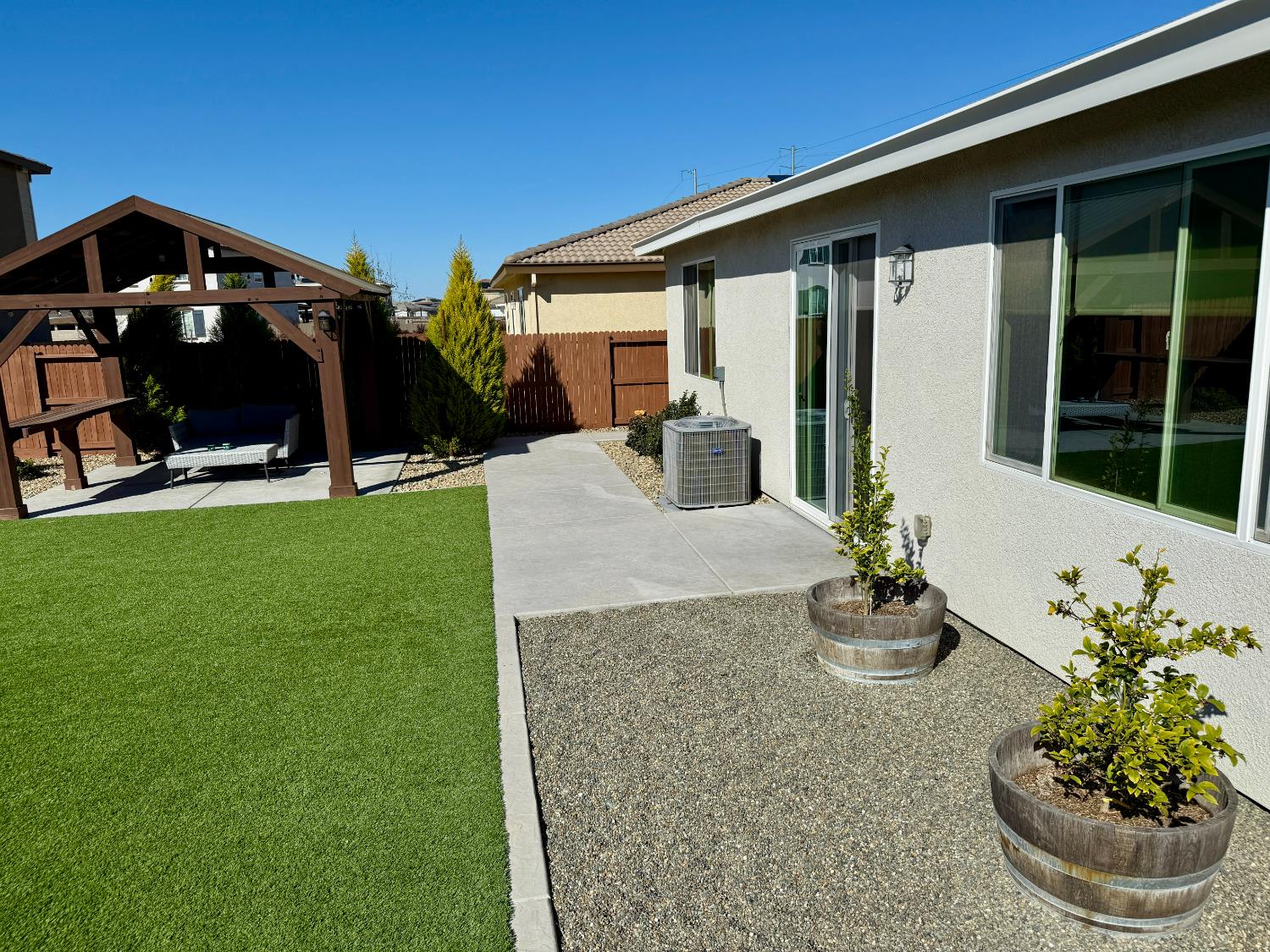 Berryessa Way, Olivehurst, California image 23