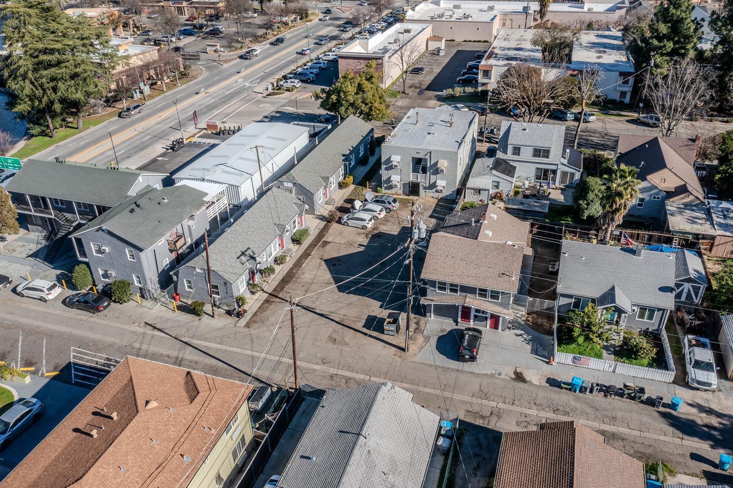 C And Oak Street, Marysville, California image 25