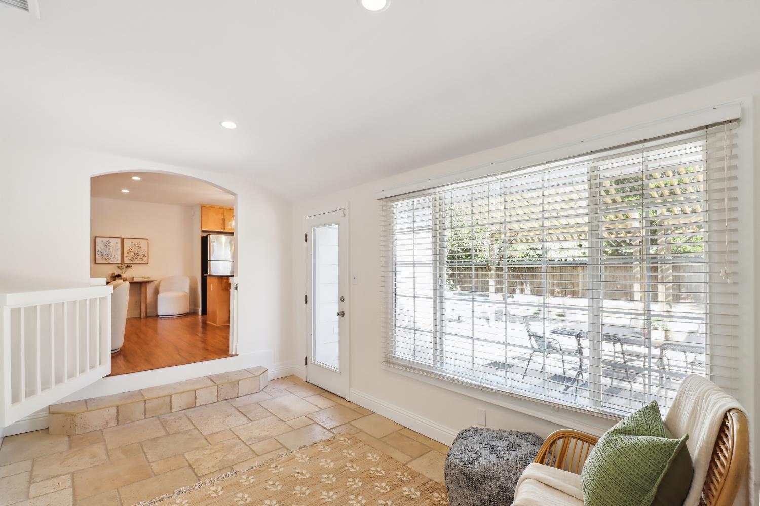 Saint Mathews Drive, Sacramento, California image 12