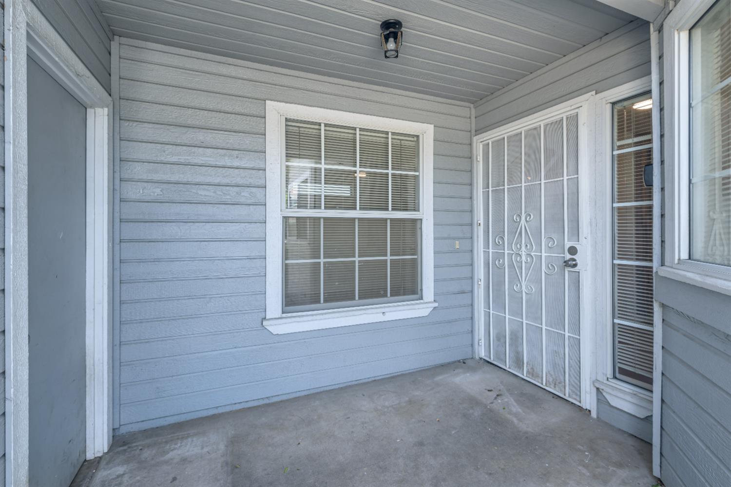 Crestwood Avenue, Manteca, California image 4