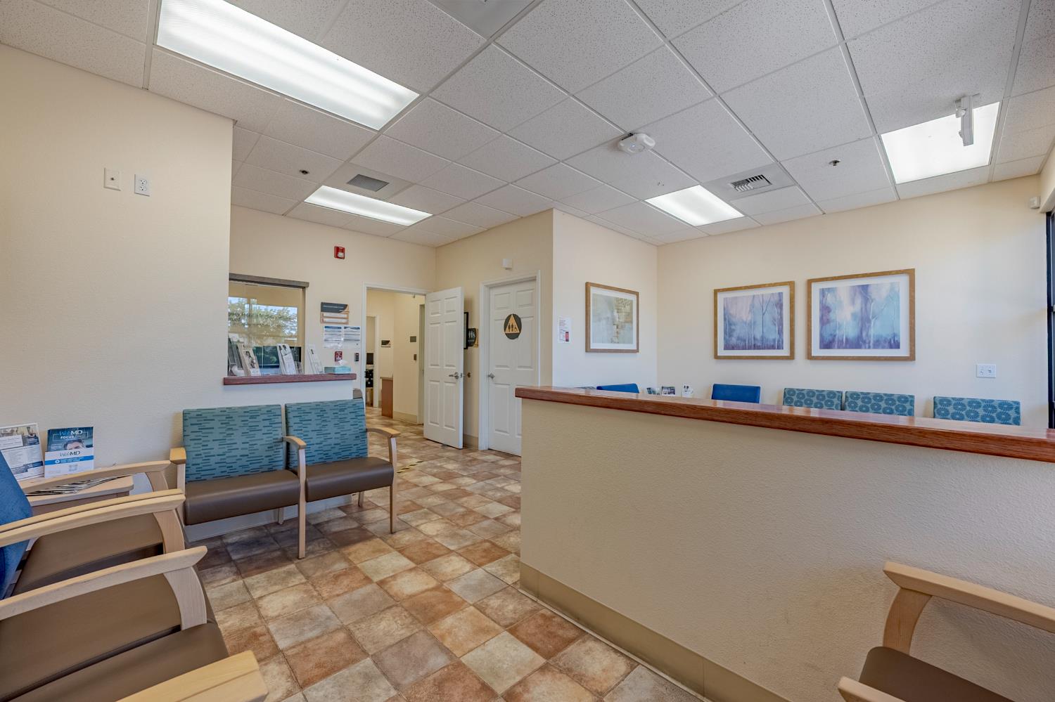 Detail Gallery Image 6 of 32 For 410 E Yosemite Ave #B,  Merced,  CA 95340 - – Beds | – Baths