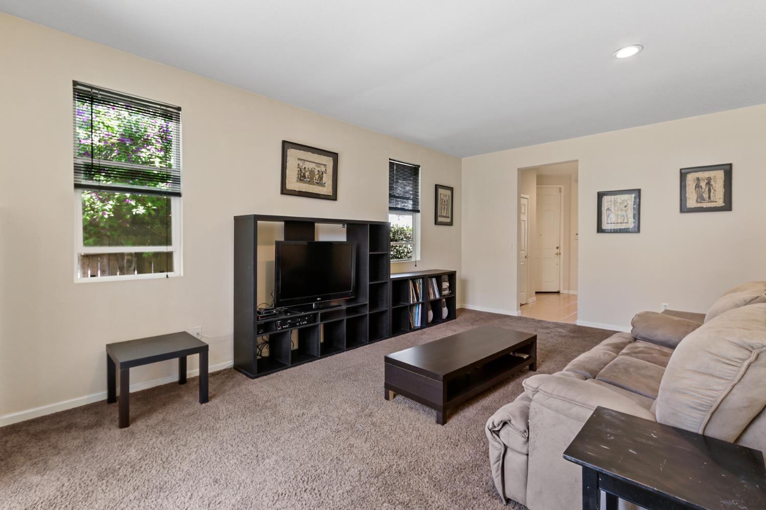 Sun Reign Place, Sacramento, California image 5