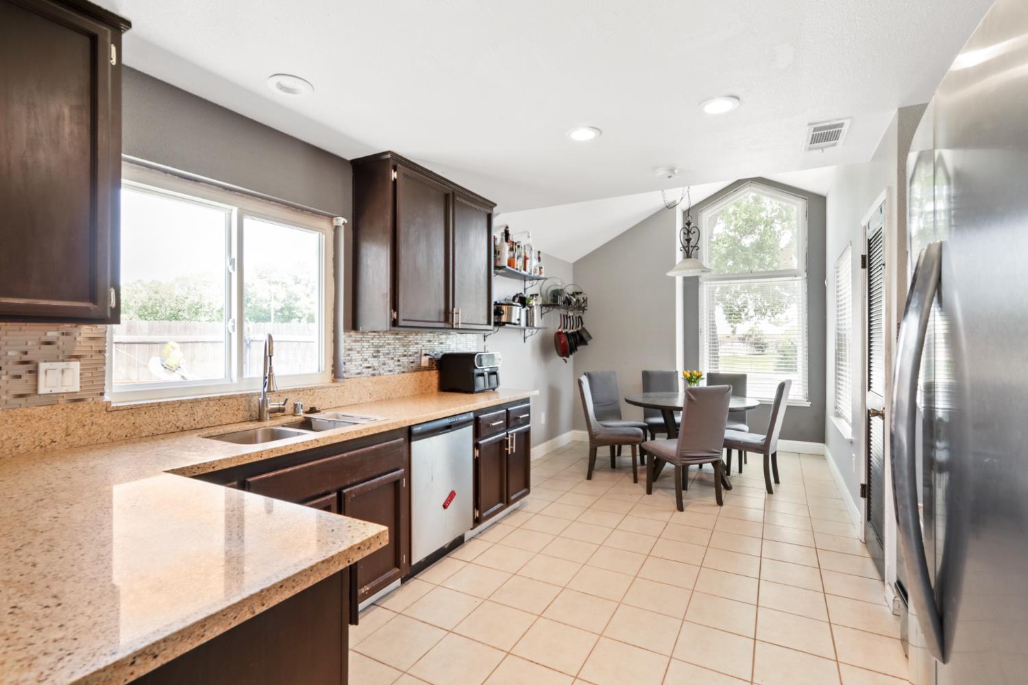 Misty Meadow Way, Elk Grove, California image 7