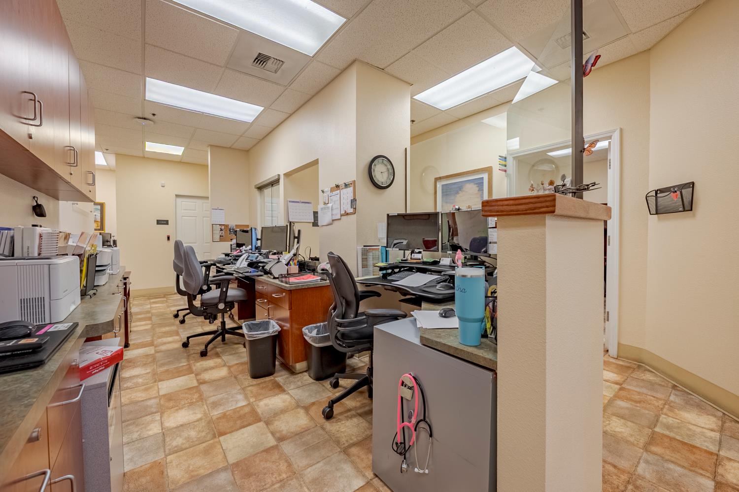 Detail Gallery Image 23 of 32 For 410 E Yosemite Ave #B,  Merced,  CA 95340 - – Beds | – Baths