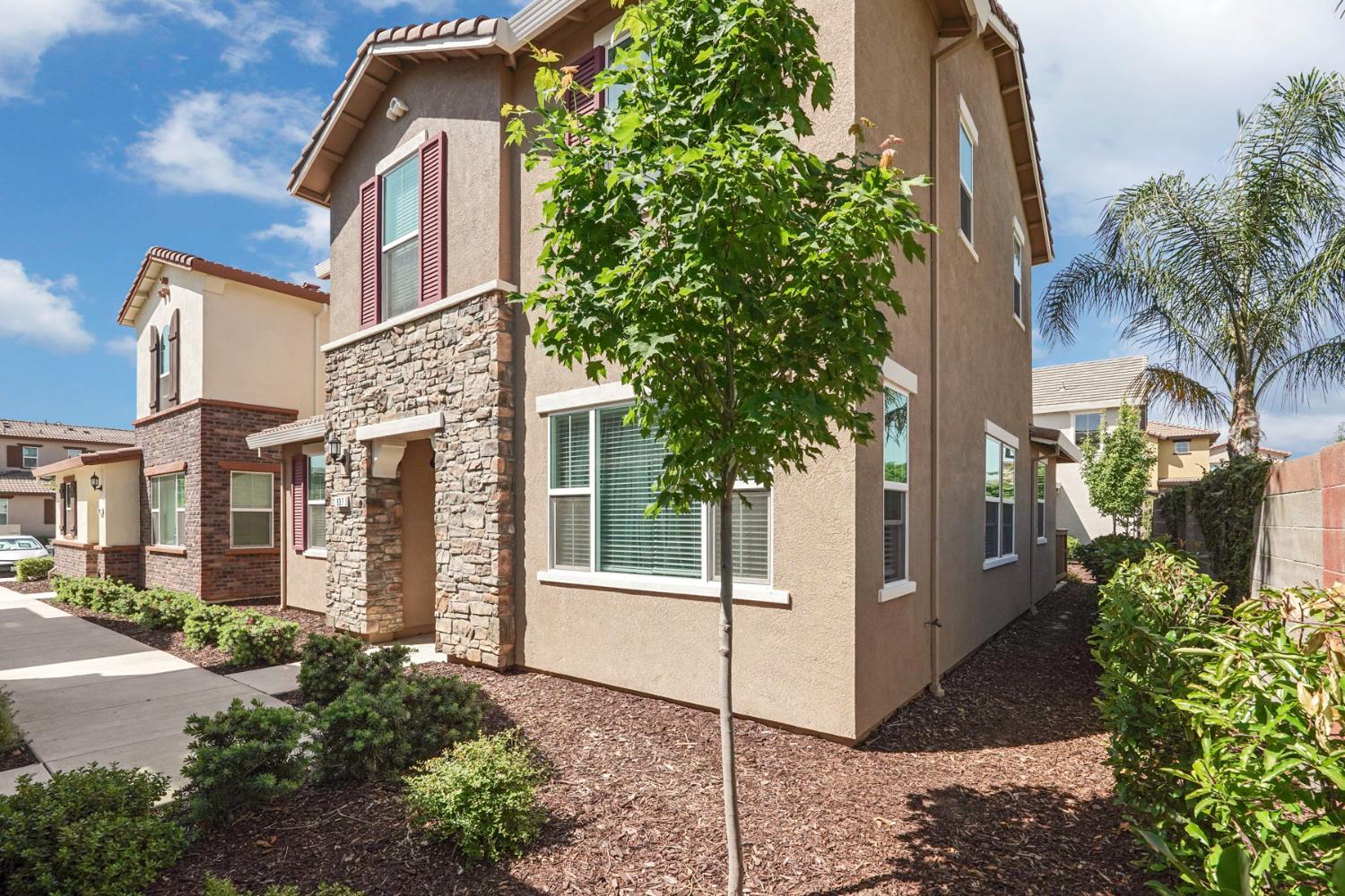 Posey Street, Galt, California image 1