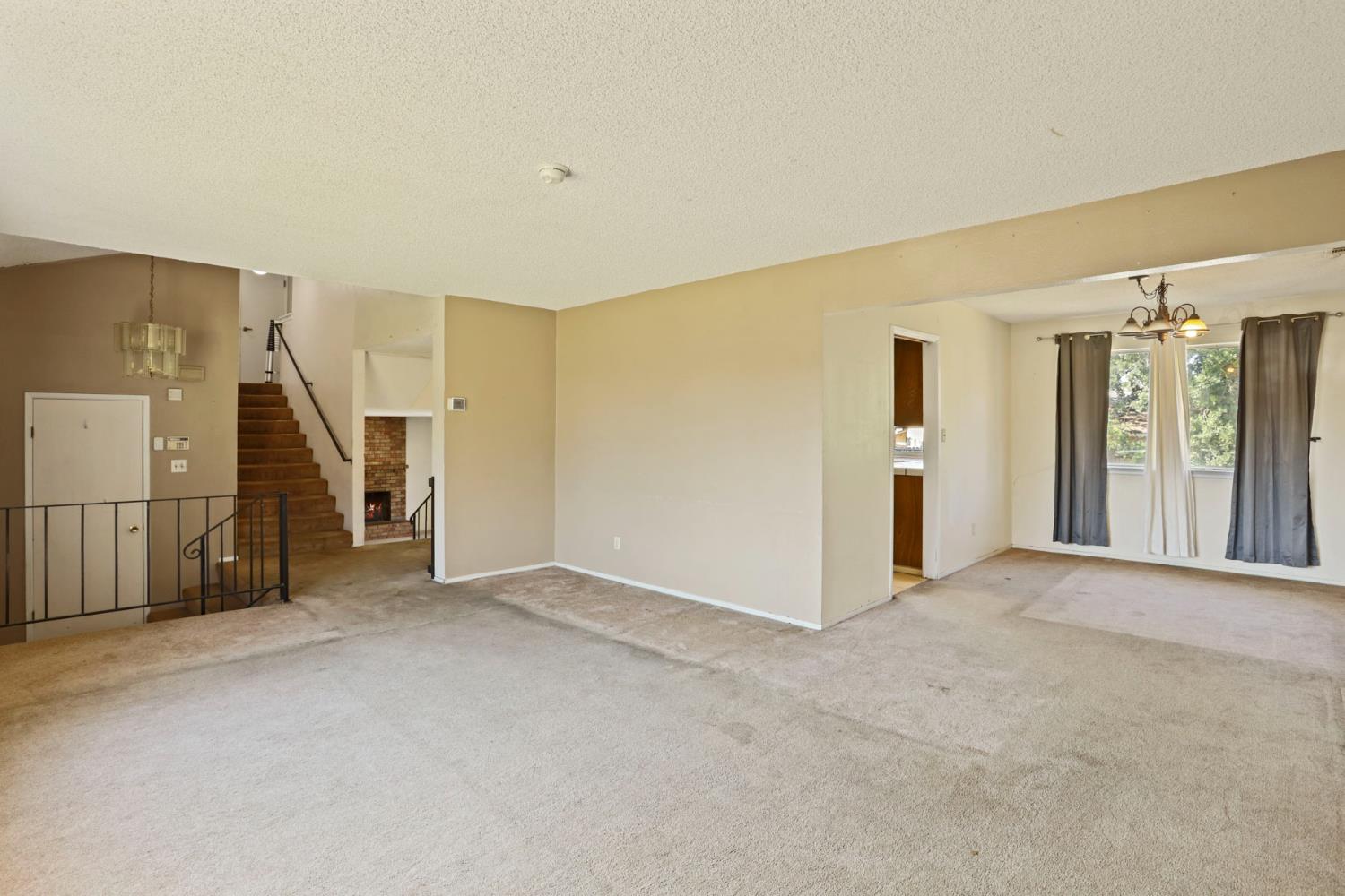 Winston Drive, Stockton, California image 6