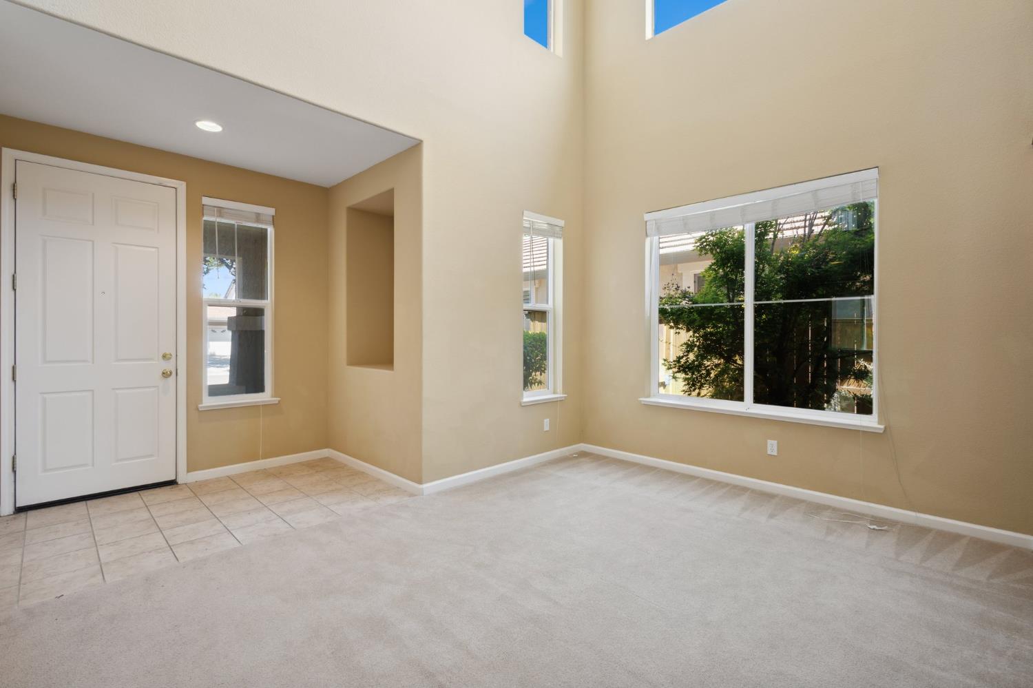 Sarazen Place, Patterson, California image 7