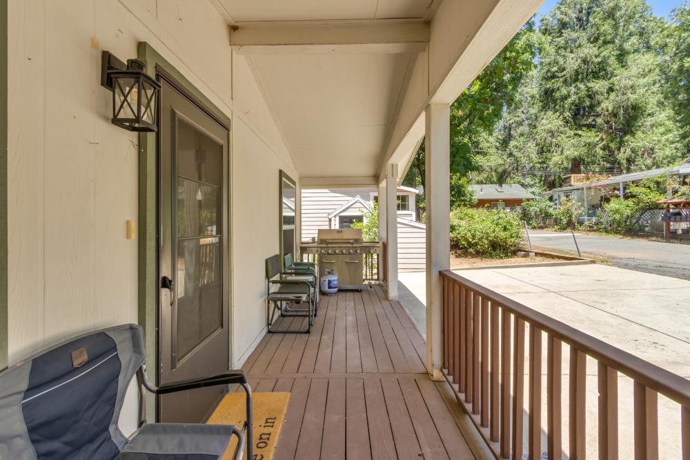 Detail Gallery Image 40 of 73 For 5172 Camp Snowline Rd, Camino,  CA 95709 - 4 Beds | 3 Baths