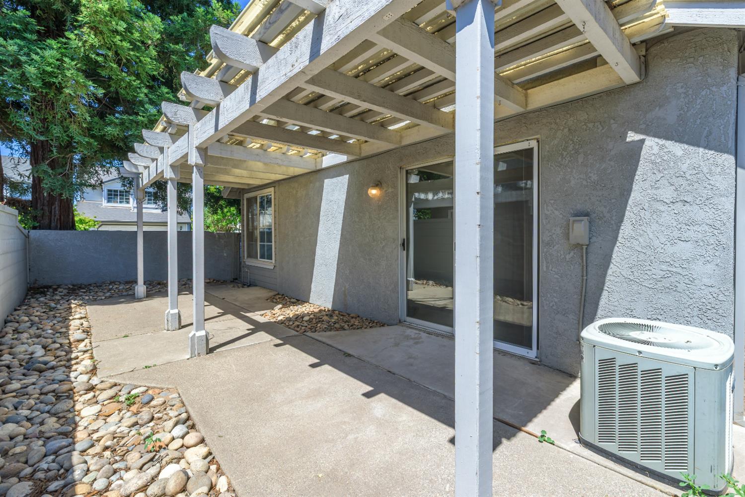 Crestwood Avenue, Manteca, California image 20