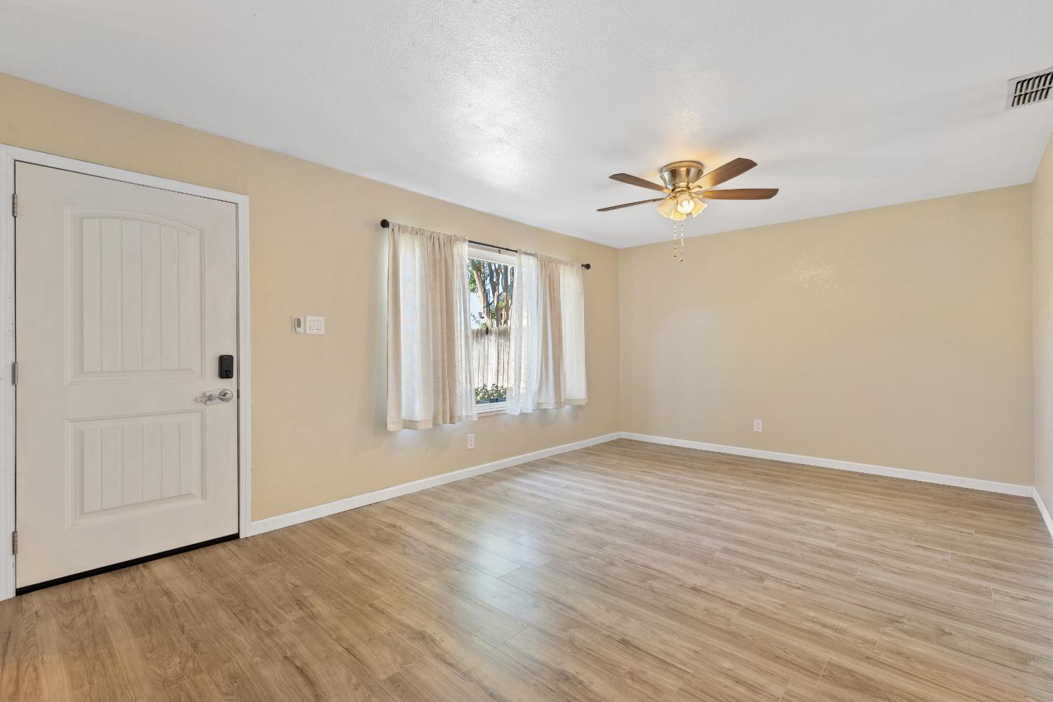 Birchglade, Citrus Heights, California image 8