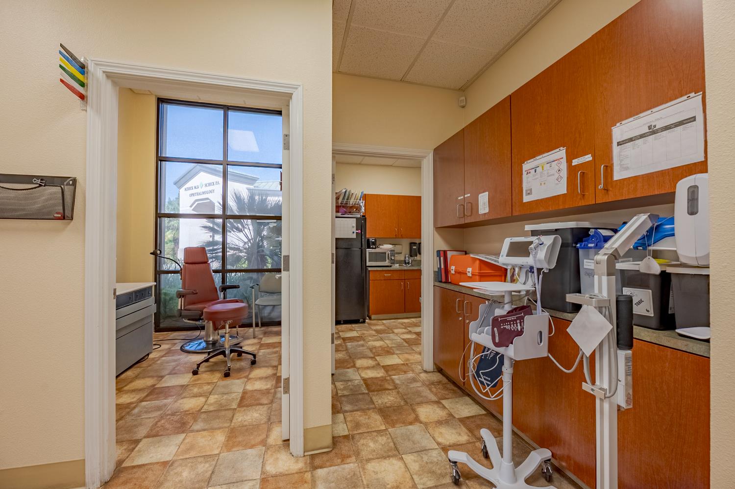 Detail Gallery Image 16 of 32 For 410 E Yosemite Ave #B,  Merced,  CA 95340 - – Beds | – Baths