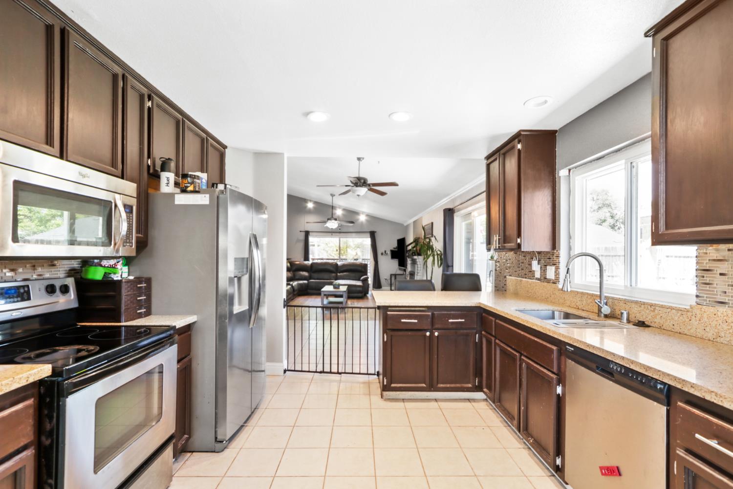 Misty Meadow Way, Elk Grove, California image 13