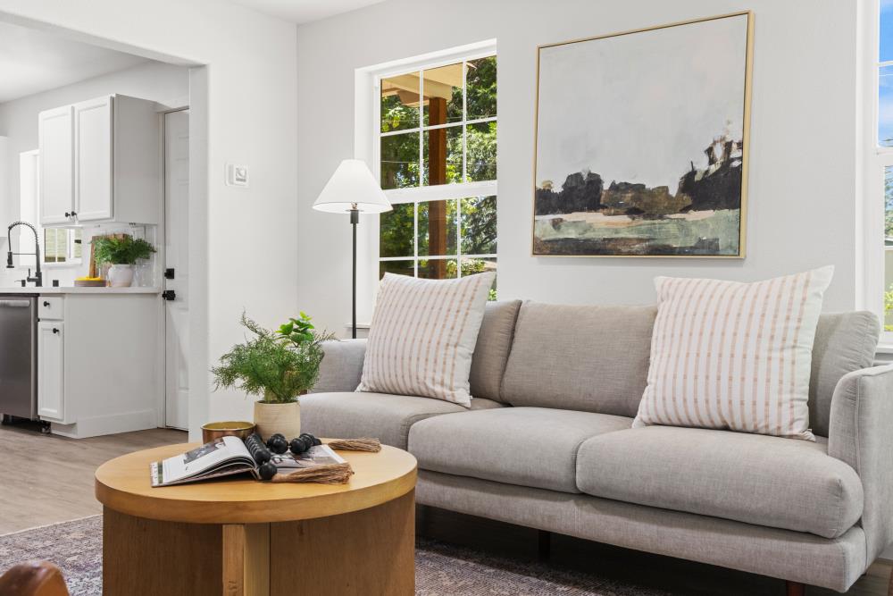Detail Gallery Image 11 of 73 For 5172 Camp Snowline Rd, Camino,  CA 95709 - 4 Beds | 3 Baths