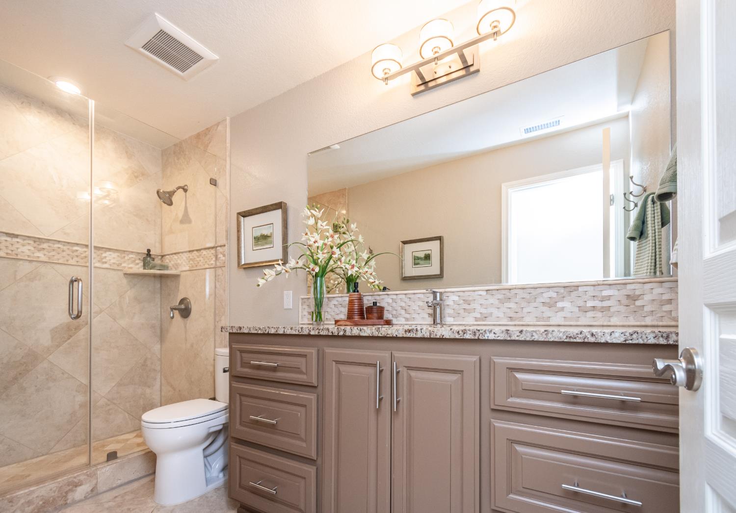 Bentwood Way, Granite Bay, California image 34