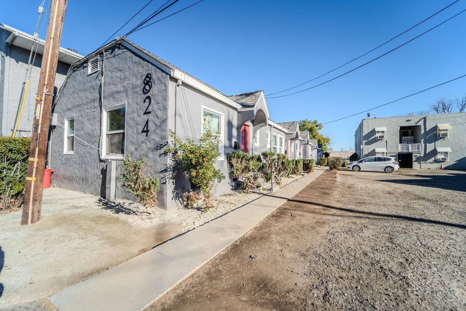 C And Oak Street, Marysville, California image 18