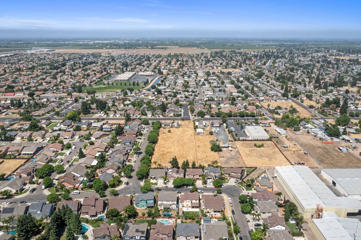 Holbrook Drive, Riverbank, California image 49