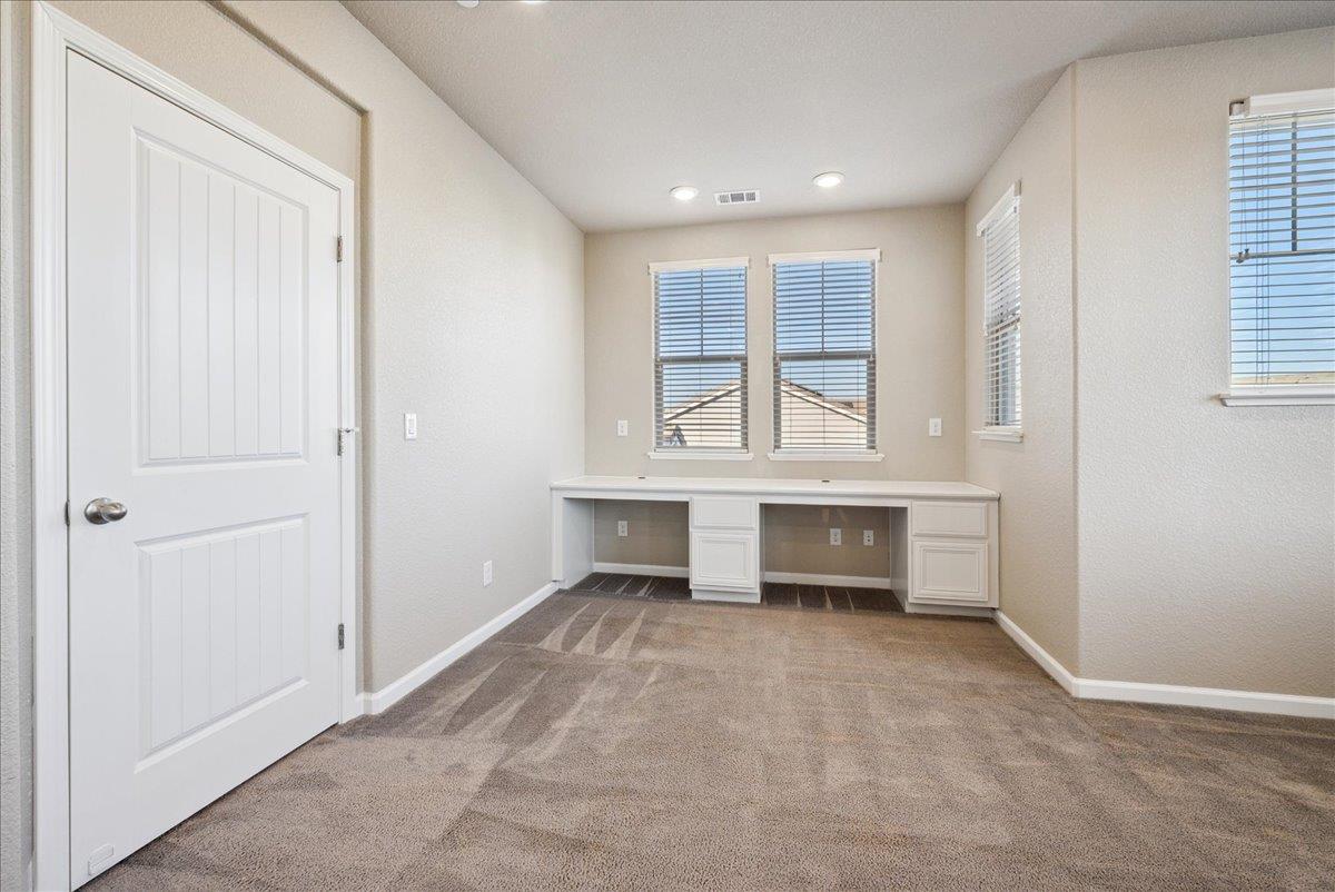 Fenway Cir, Rocklin, California image 28
