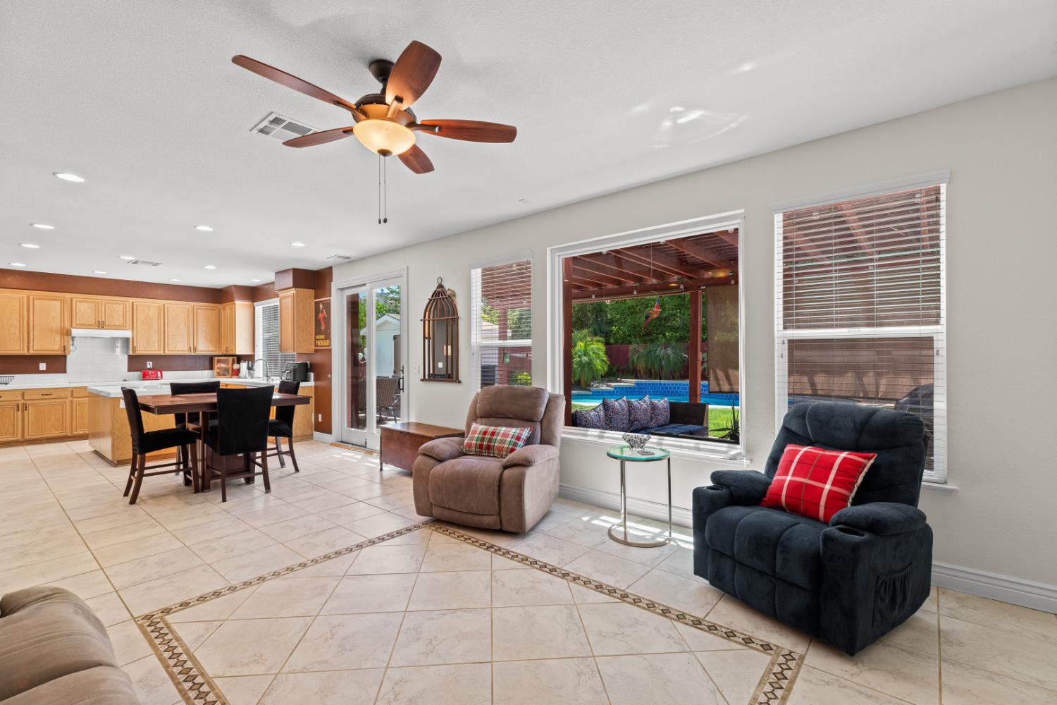 Glenbrook Drive, Tracy, California image 21