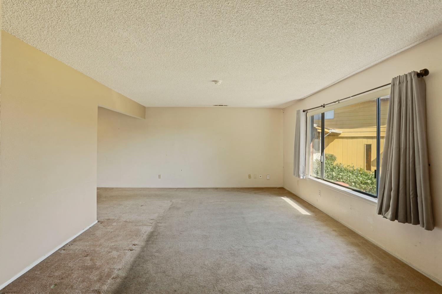Winston Drive, Stockton, California image 5