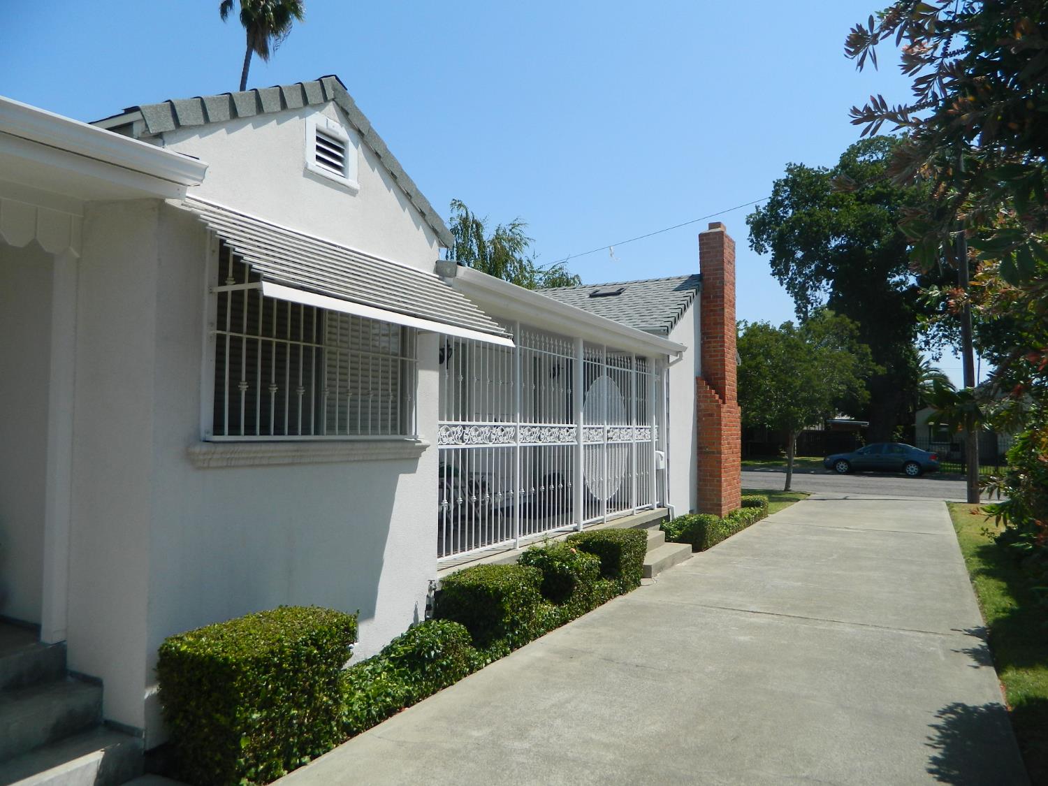 N Sierra Nevada Street, Stockton, California image 17