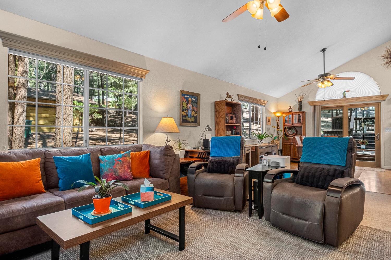 Detail Gallery Image 13 of 69 For 5555 Poppy Rd, Pollock Pines,  CA 95726 - 3 Beds | 2 Baths