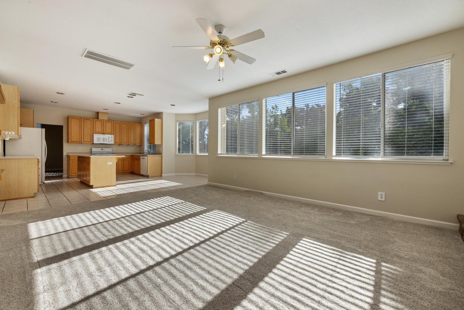Meadowbrook Dr, Lodi, California image 11