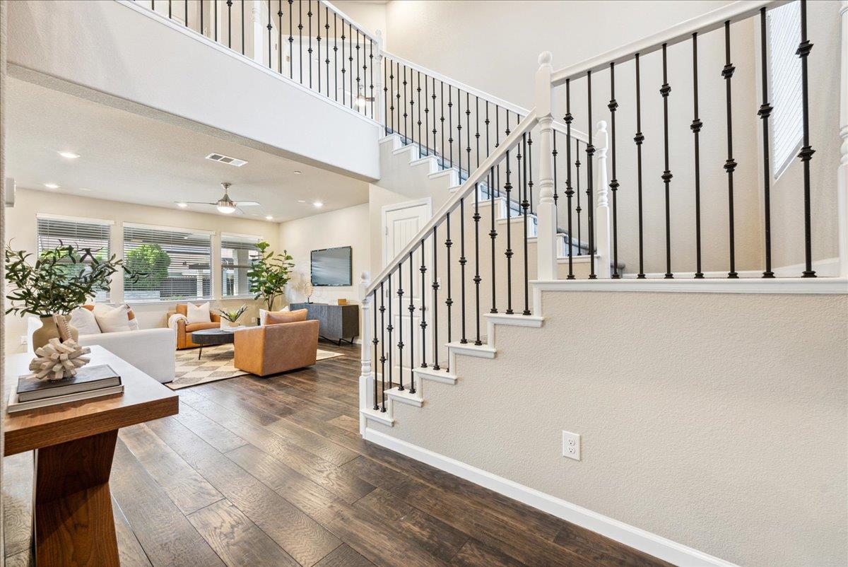 Fenway Cir, Rocklin, California image 5