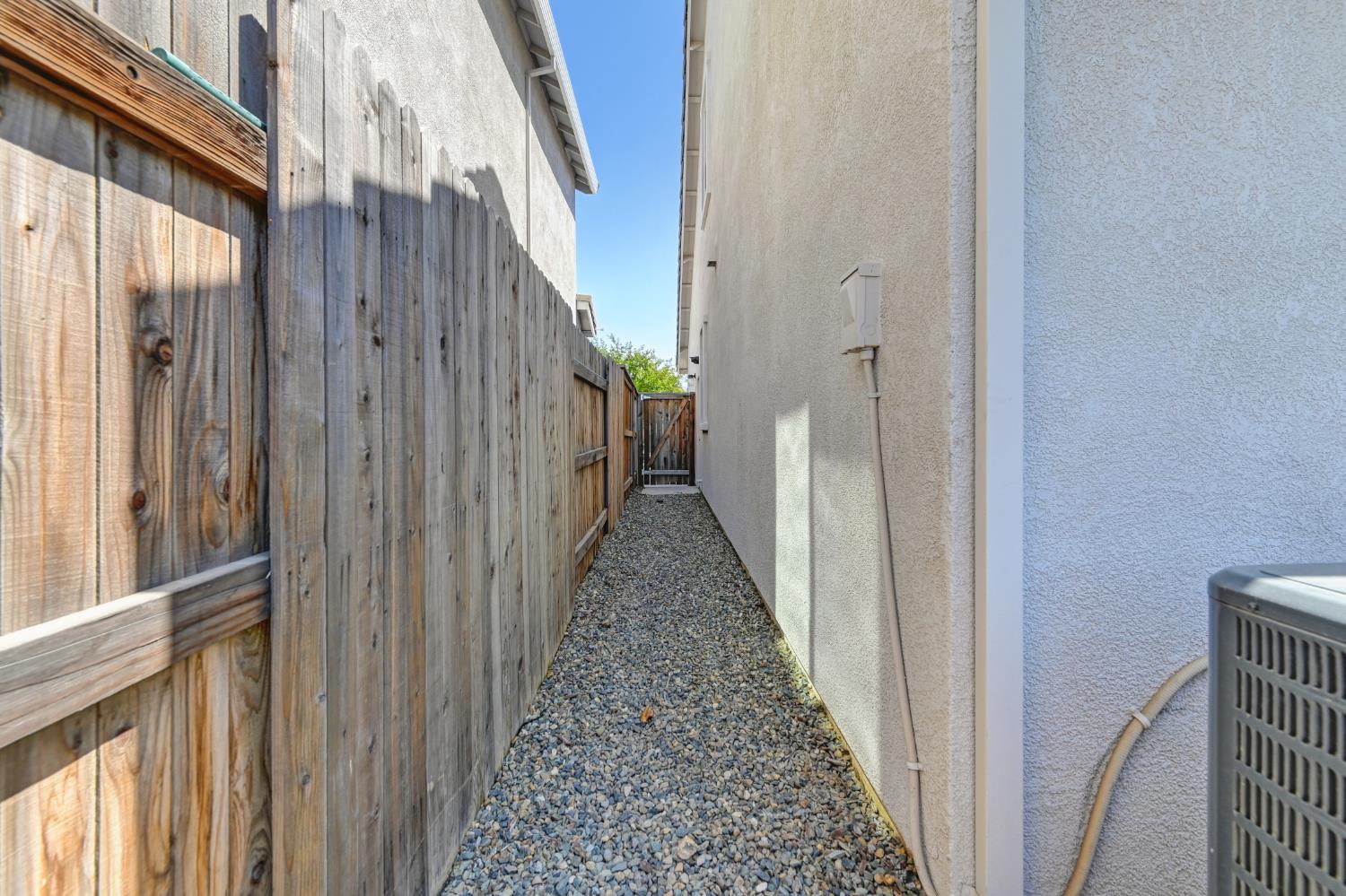 Swallowtail Court, Roseville, California image 39