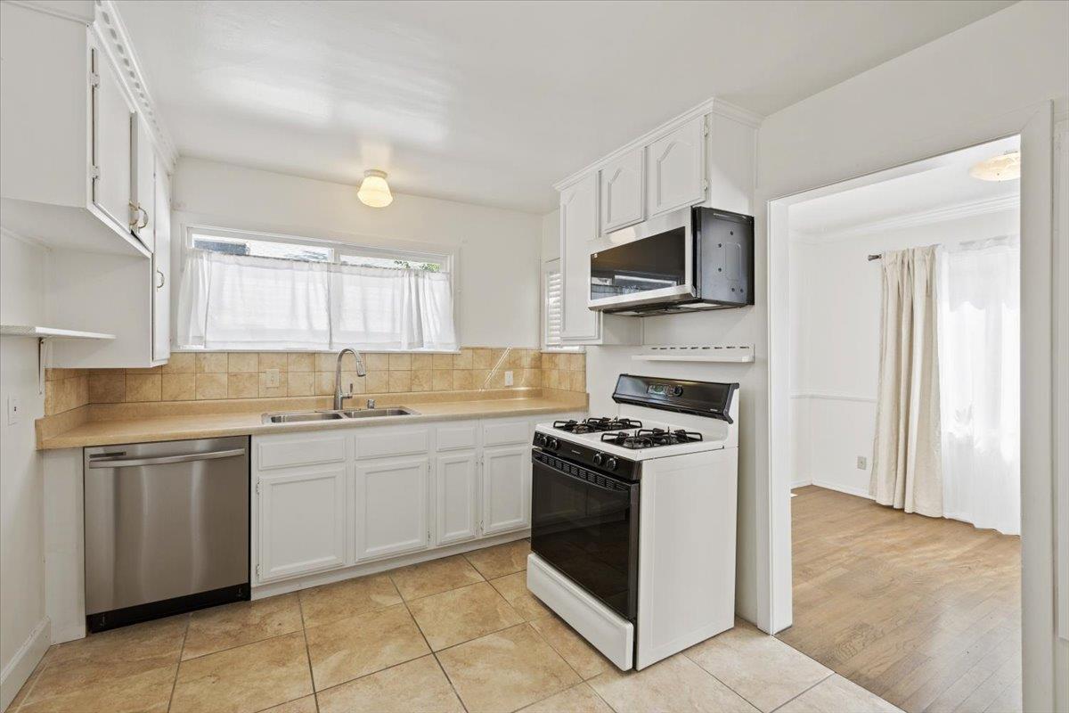 Cantalier Street, Sacramento, California image 8