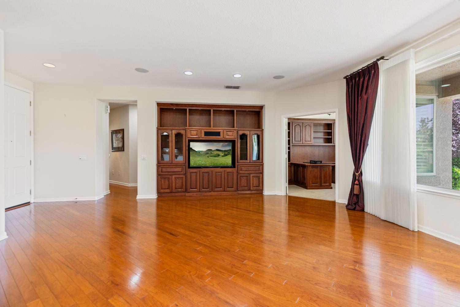 Crocker Lane, Lincoln, California image 22