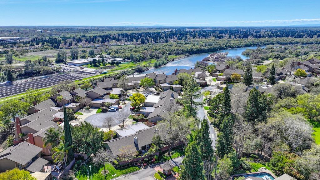 Bluff Lane, Fair Oaks, California image 30