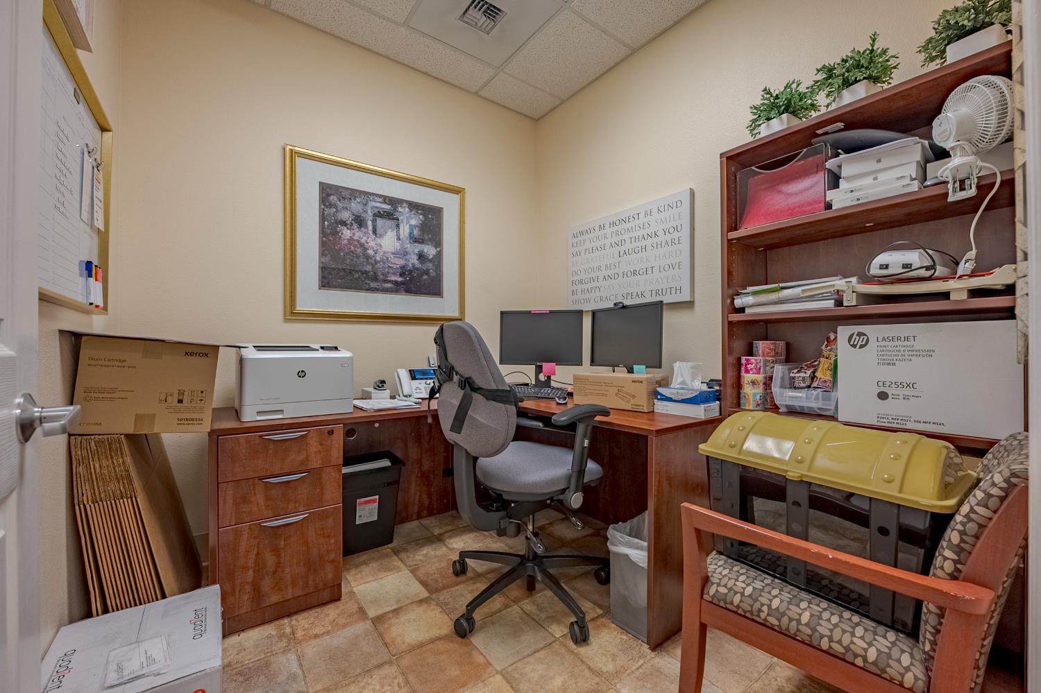 Detail Gallery Image 13 of 32 For 410 E Yosemite Ave #B,  Merced,  CA 95340 - – Beds | – Baths