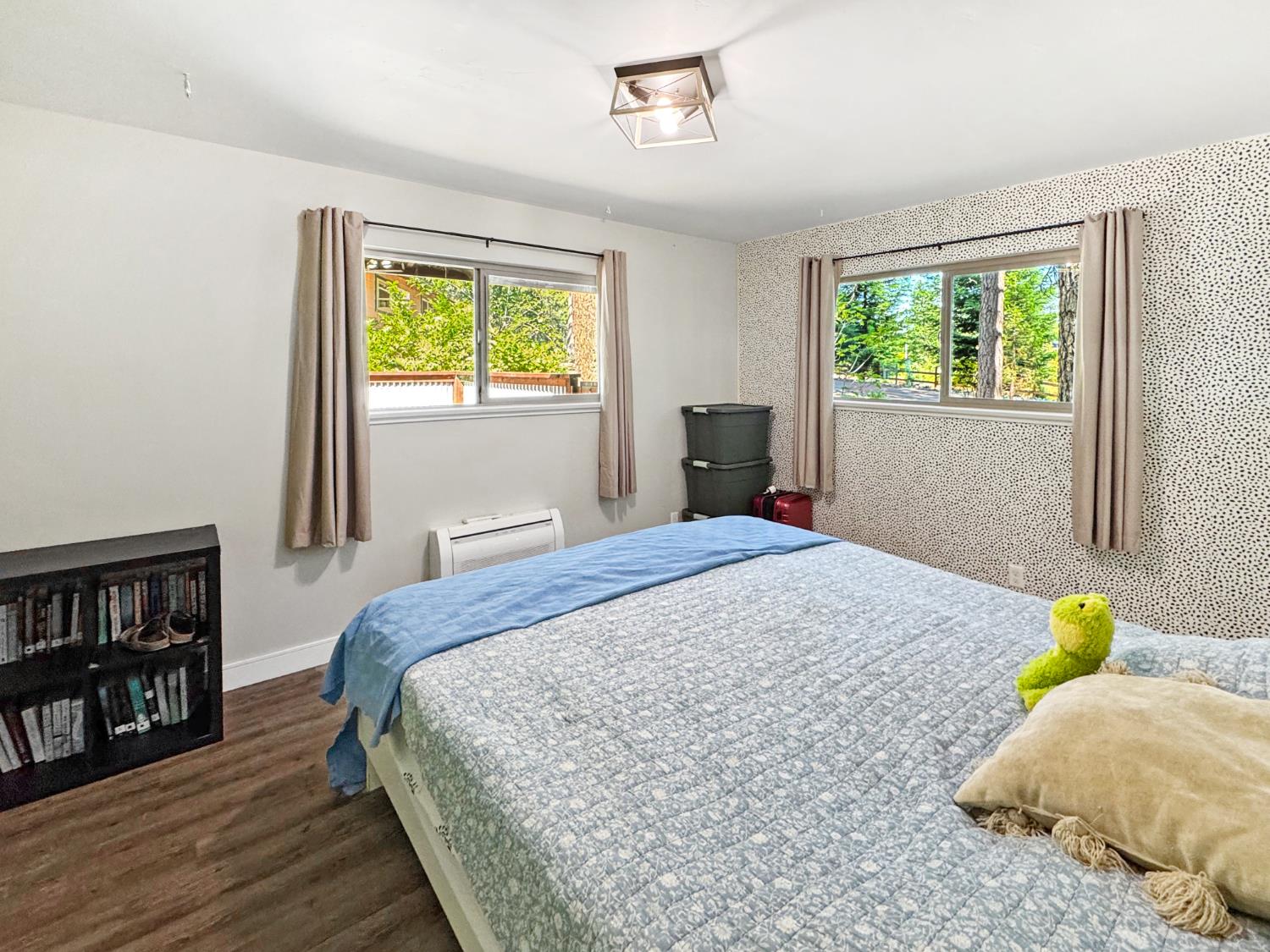 Kenwood Drive, Grass Valley, California image 13