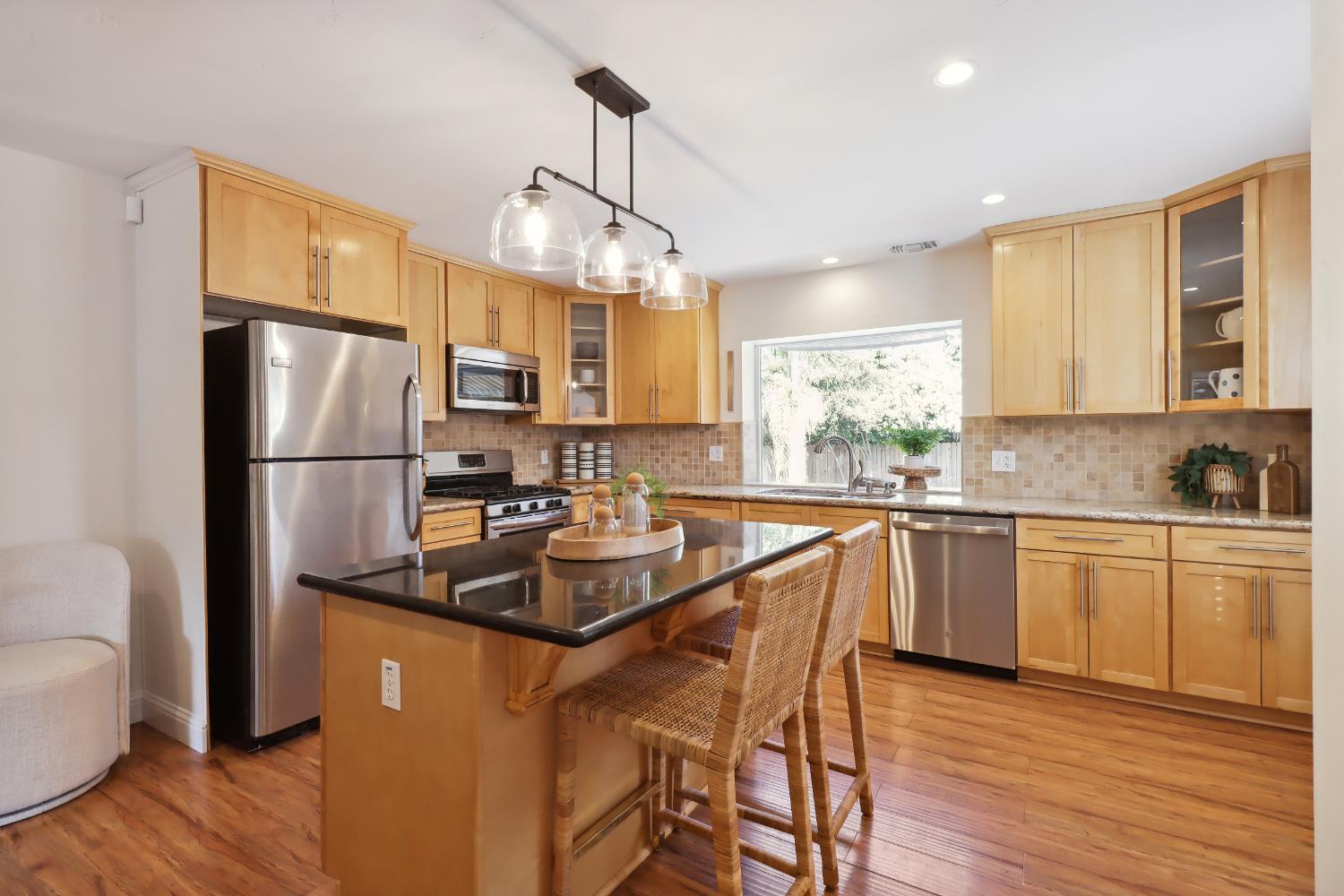 Saint Mathews Drive, Sacramento, California image 5